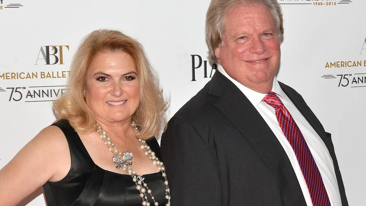 Dezvăluire bombă despre Elliott Broidy. A cumpărat tăcerea unui model Playboy cu 1,6 mil. dolari!