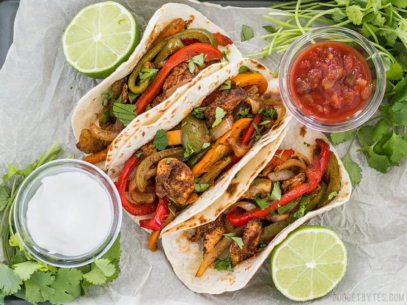 Reţeta care a înnebunit internetul: Ce cum se prepară FAJITAS