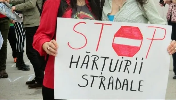 Hărțuirea stradală, pedepsită cu amenzi de 100 000 de lei, adoptată de Senat