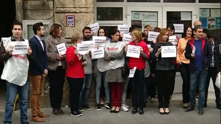 Sindicaliștii din probațiune, din nou în stradă