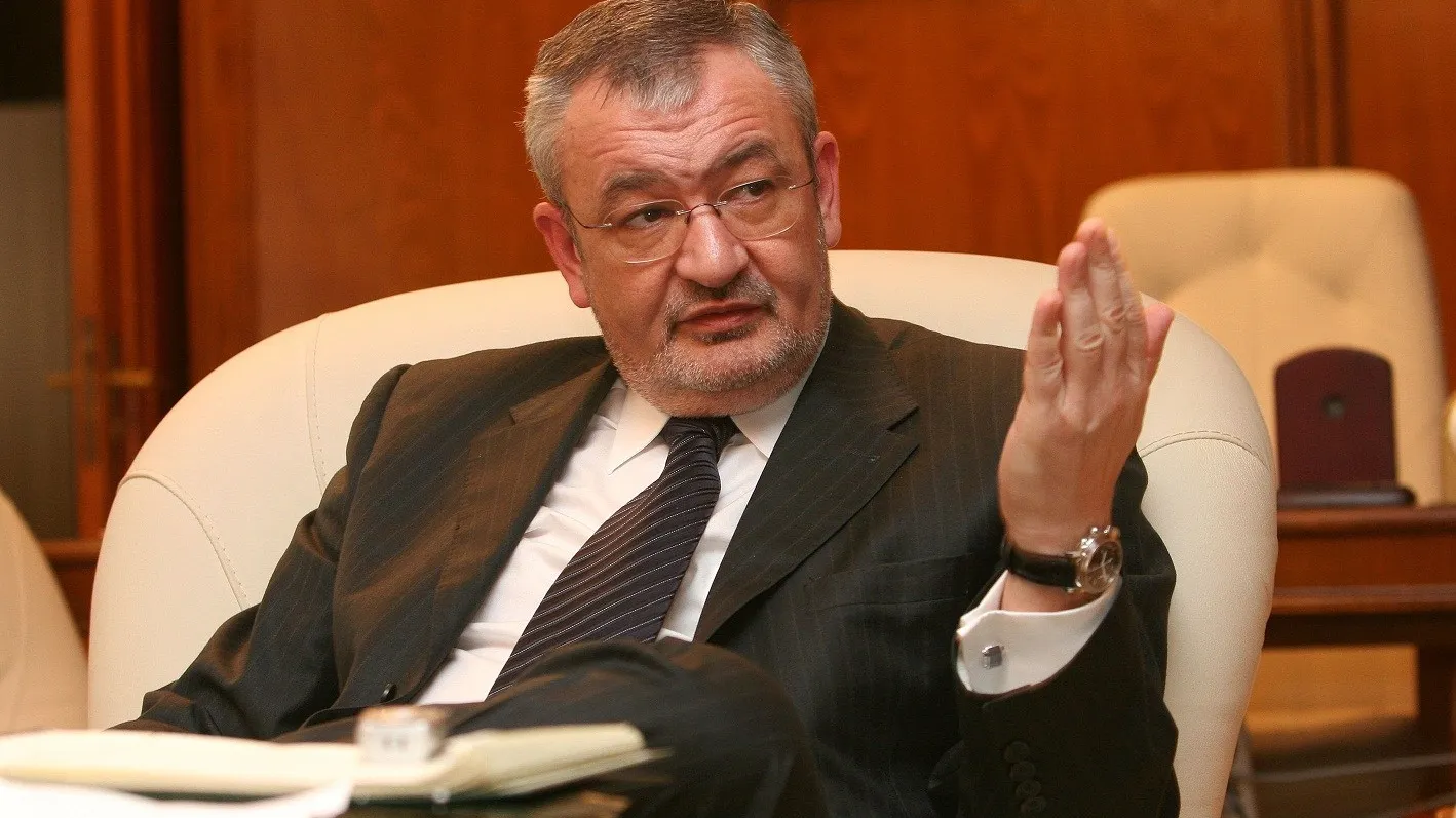 Sebastian Vlădescu, acuzat oficial de trafic de influenţă