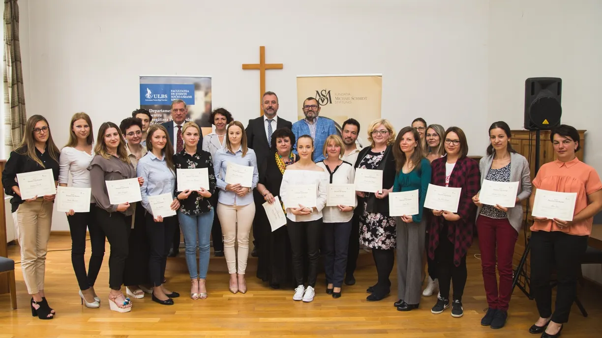 Fundația Michael Schmidt a acordat pentru al cincilea an consecutiv burse studenților
