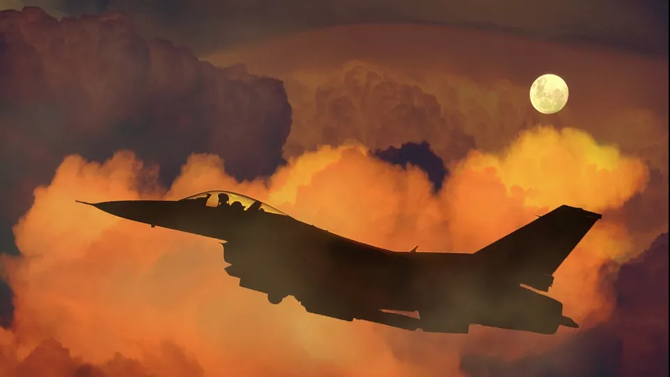 Armata israeliană a bombardat ţinte ale Hamas în Fâşia Gaza