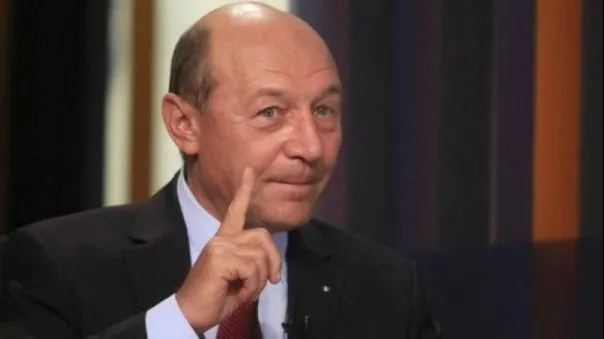 Băsescu: CCR nu poate face din președinte un notar. Ce spune despre Kovesi
