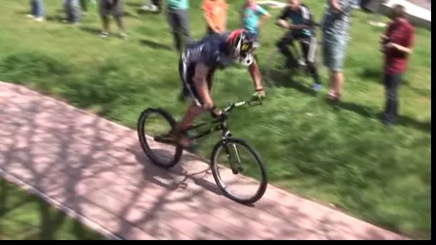 Bicicleta care "crește" odată cu utilizatorul a fost creată!