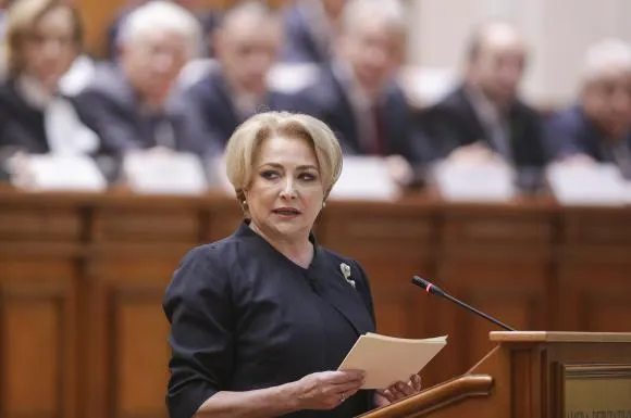 VIRAL. Cum s-a încurcat Dăncilă în stadioane: "Se vor face Giuleşti, Dinamo, Rapid şi Giuleşti"