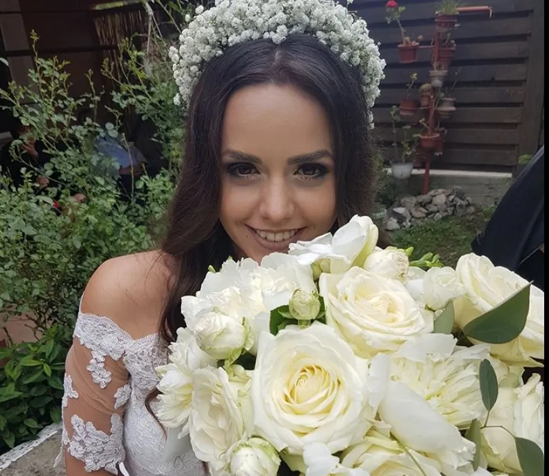 Soția lui Godină rivalizează cu ducesa de Sussex. Imagini de la nunta de ieri a polițistului-vedetă