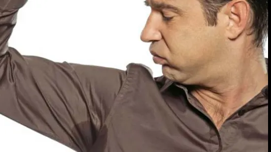 Transpirația excesivă în timpul verii poate fi evitată! Iată diverse moduri