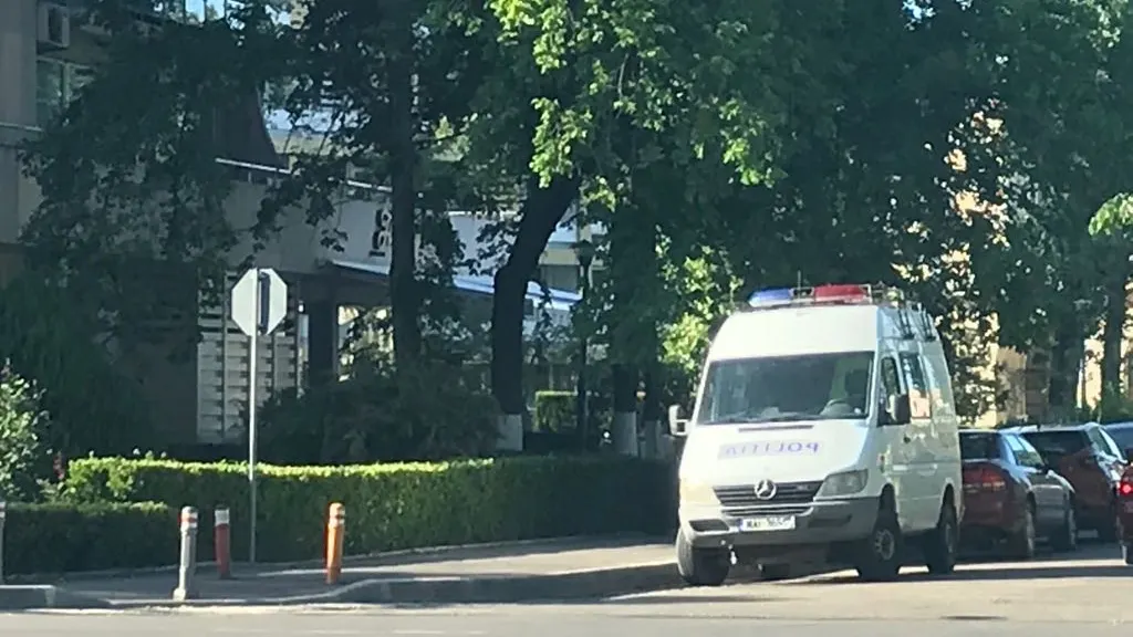 Moarte suspectă în staţiunea Mamaia - criminaliştii investighează la faţa locului