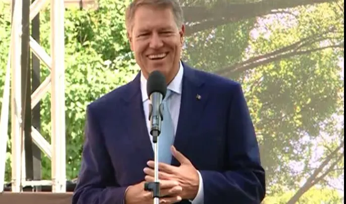 Iohannis a lansat o nouă fabulă politică. "Cine sunt porcii, cine sunt lupii?"