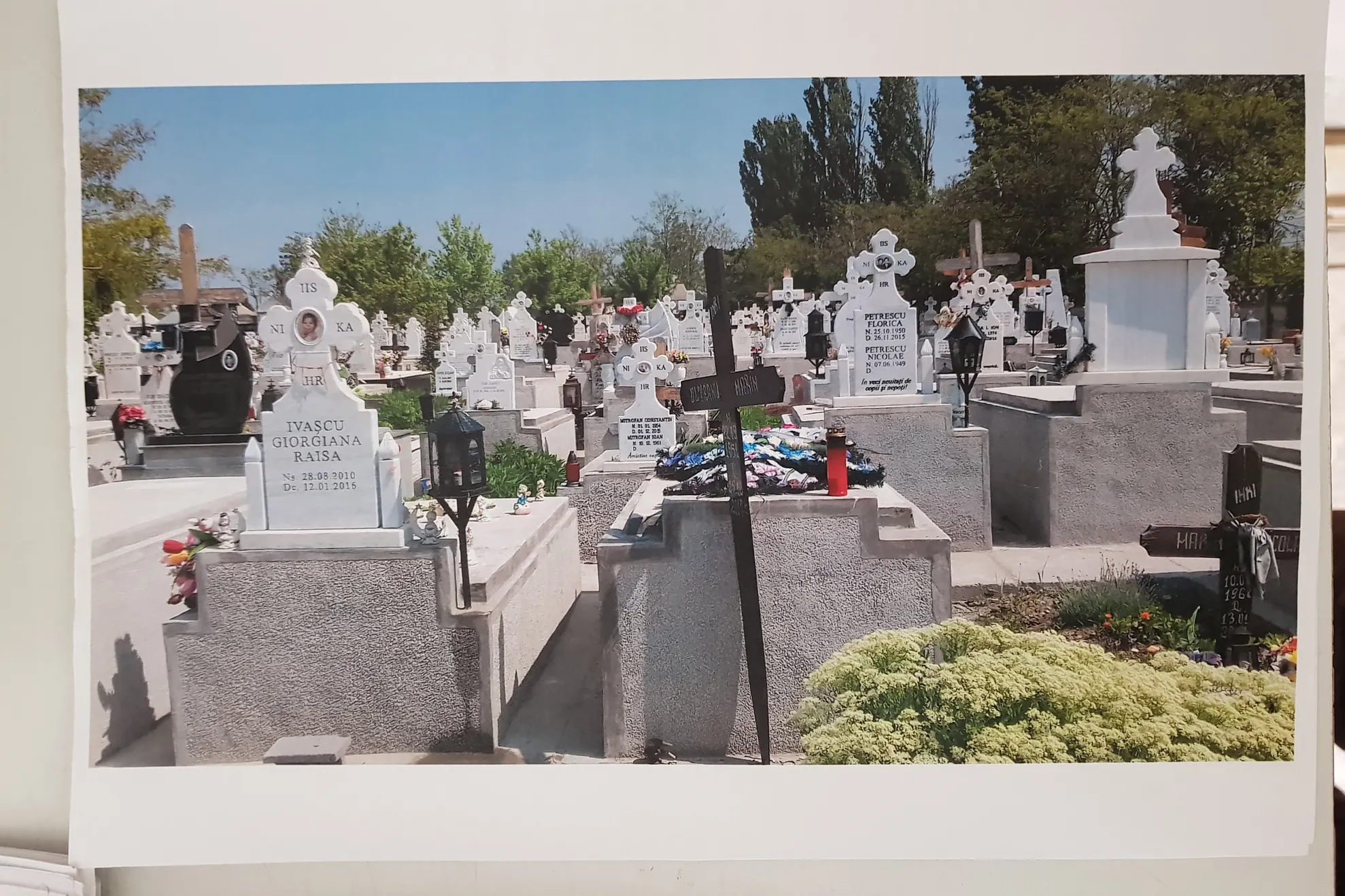 Mort, băgat în altă criptă, la Cimitirul Sfântul Gheorghe din Pitești