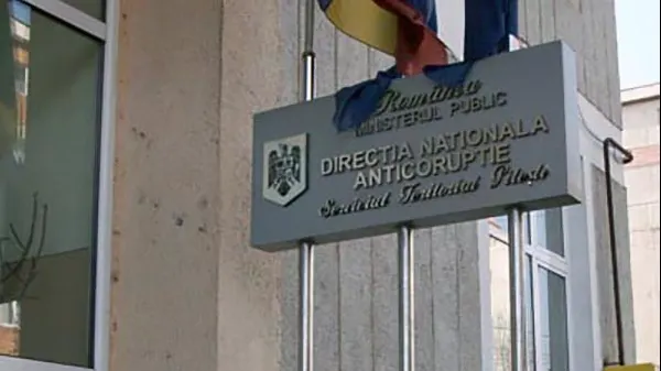 Lovitură dură pentru DNA. 42 inculpaţi, achitați în dosarul ”Consultanţa”