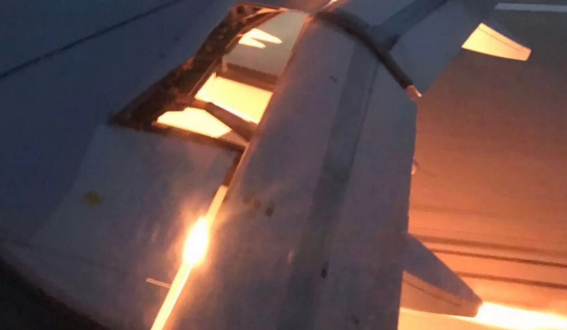CM 2018. Pericol pentru Arabia Saudită. Avionul care transporta naţionala asiatică a luat foc