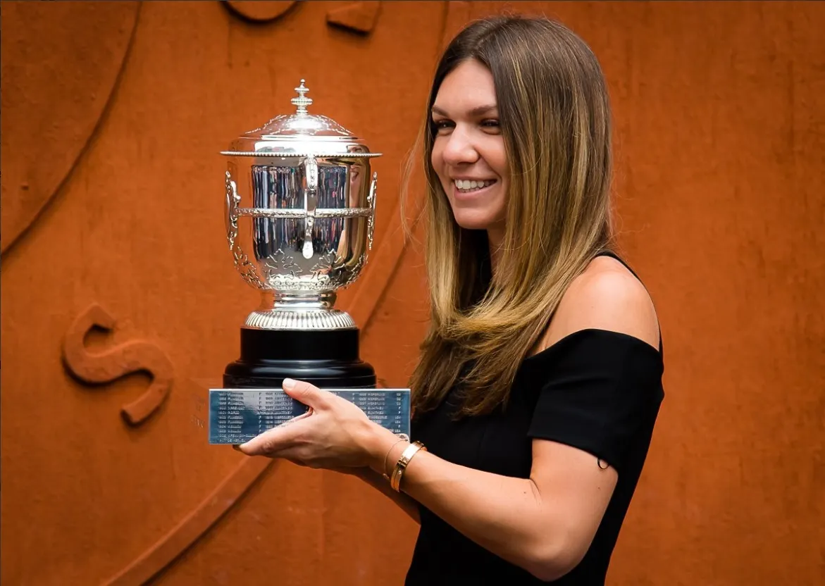 Simona Halep, în costum de baie. Campioana de la Roland Garros, în ţinută sumară