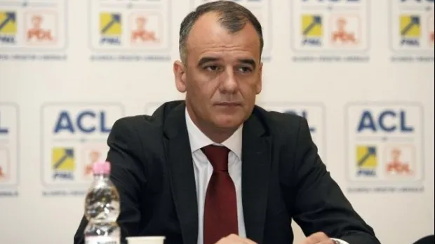 PSD-ALDE întărește rândurile. Un senator PNL a anunțat că demisionează din partid și trece la ALDE 