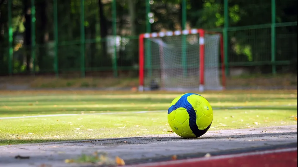 Cea mai mică ligă de fotbal din lume. Joacă doar două echipe. Meciuri săptămânale