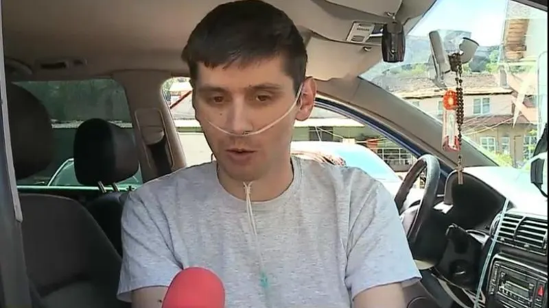 Ucis de birocraţie şi nepăsare: Călin Farcaș, tânărul care avea nevoie de un transplant, s-a stins