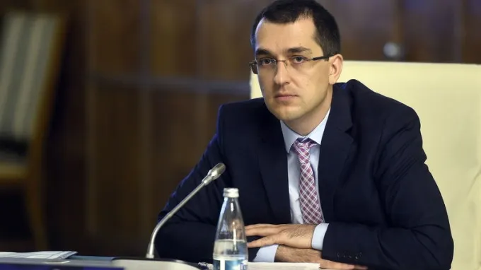 Vlad Voiculescu: Gabriela Firea, doamnă,sunt câteva diferențe între mitingul PSD-ALDE și ale noastre