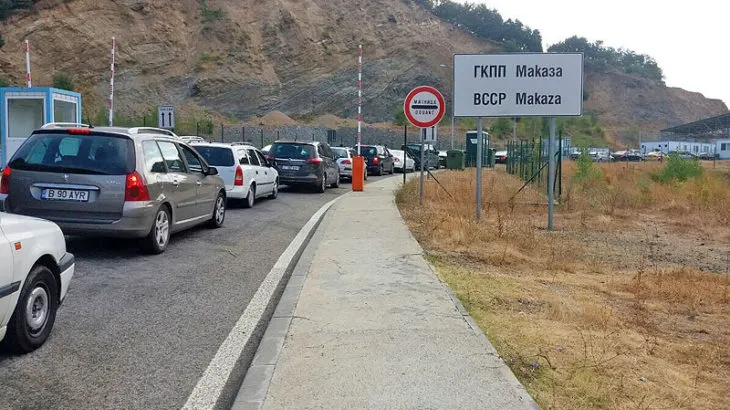 Vrei să mergi cu maşina în Grecia? Atenţie maximă! Codul Rutier s-a modificat