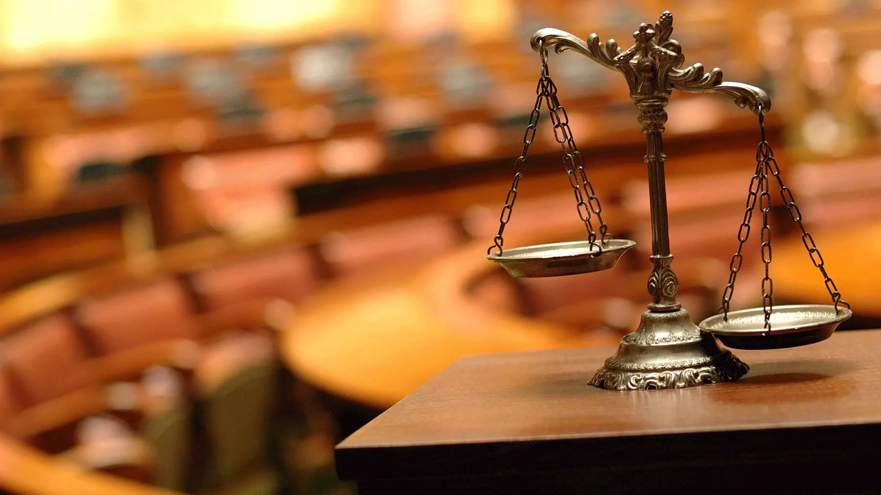 CSM: Atacurile unor lideri politici la adresa justiţiei au afectat independenţa sistemului judiciar