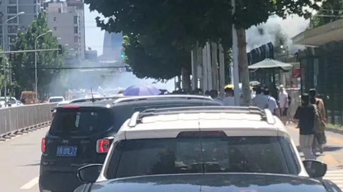 O bombă artizanală a fost detonată în fața ambasadei SUA la Beijing