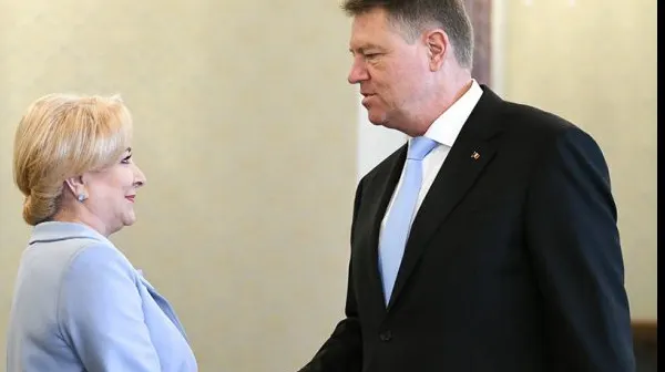 Iohannis, criticat dur pentru tăcere. "Nu catadicseşte să spună nimic după întâlnirea cu Dăncilă"