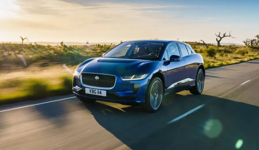 Jaguar I-PACE poate fi testat în România la festivalul Untold 2018