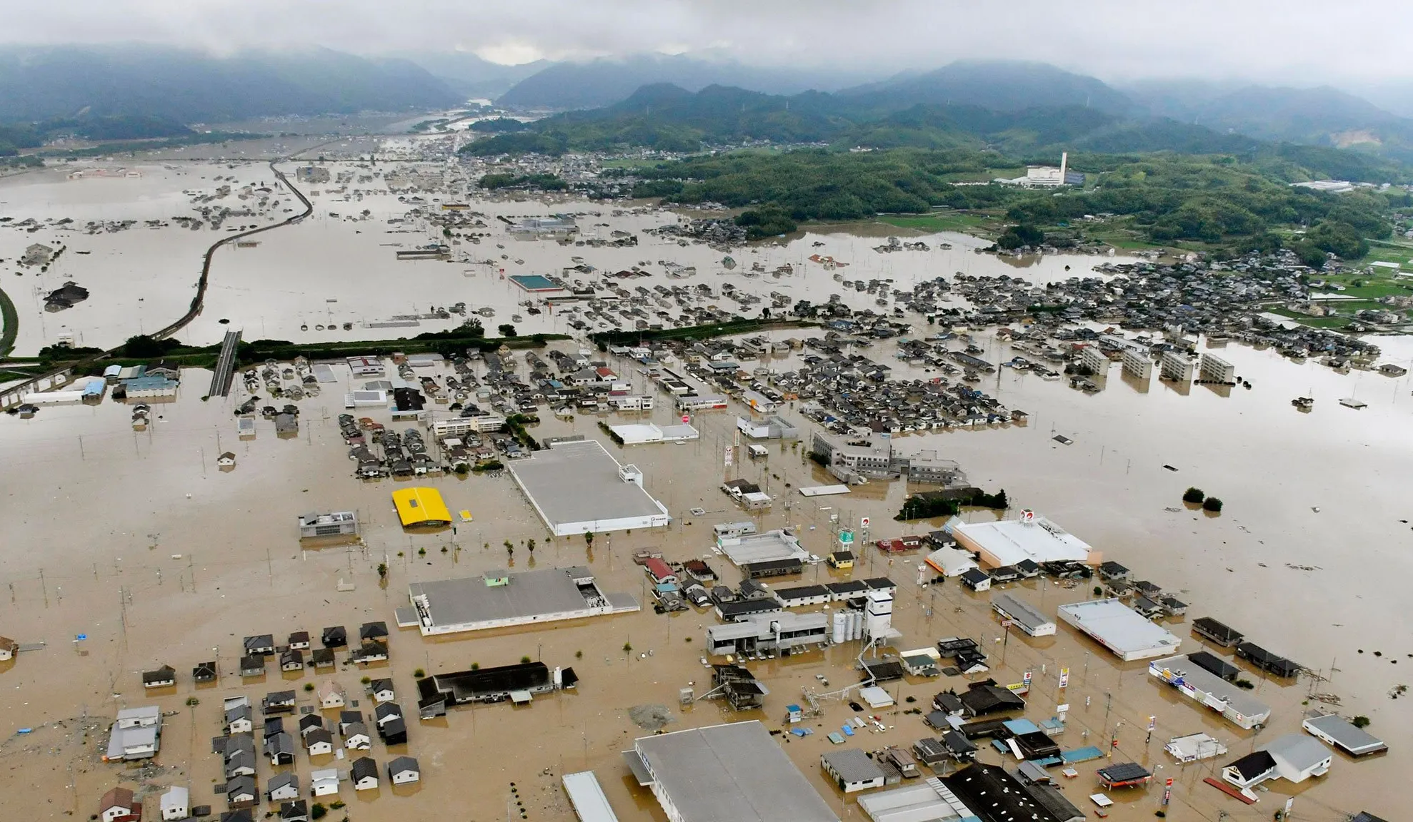 Dezastru în Japonia: 179 de morţi în urma intemperiilor