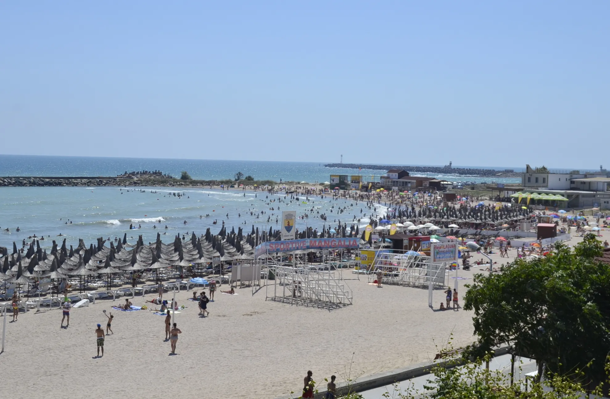 Mergeţi la mare? Atenţie maximă. Mâncare stricată, la restaurantele de pe litoral