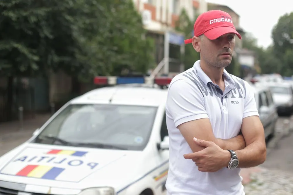 Dosar penal în cazul șoferului mașinii cu mesaj anti-PSD