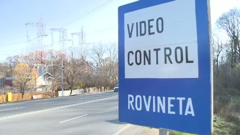 Rovinieta. Şoferii ce scapă de plata rovinietei.Sistemul nu ştie să le citească nr. de înmatriculare
