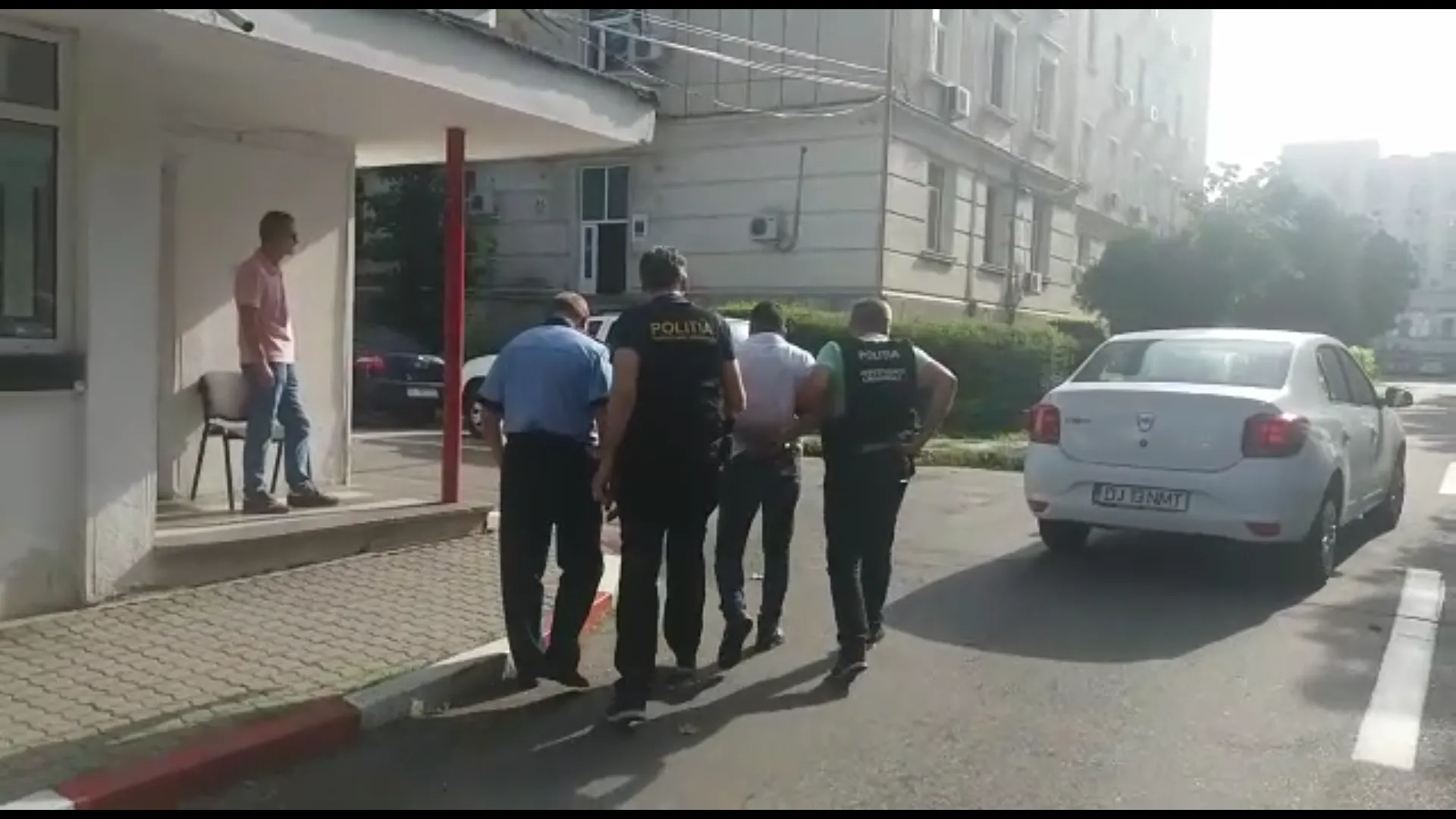 Pistolarul din Craiova, în arest preventiv