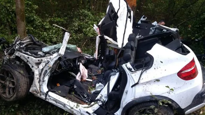 Satu Mare: Doi tineri și-au pierdut viața într-un accident grav