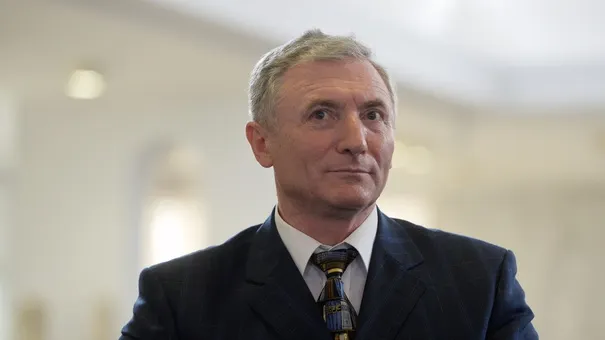 Tăriceanu îşi dă cu părerea despre Augustin Lazăr: Nu are pregătirea juridică necesară