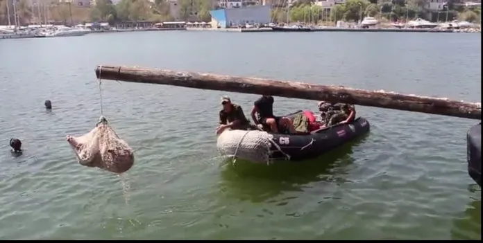 Curcan în loc de purcel, de Ziua Marinei, la Severin