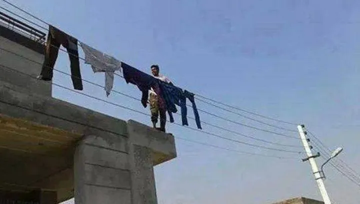 GALERIA RUŞINII. Cele mai absurde fotografii din India. Ce-o fi fost în capul lor?