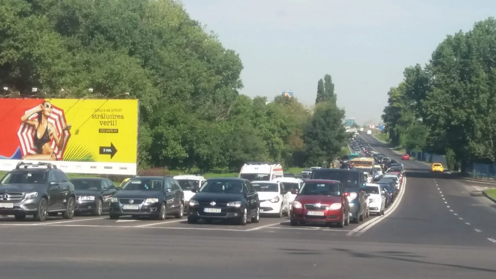 Trafic îngreunat pe Autostrada Soarelui. Pe litoral se circulă bară la bară