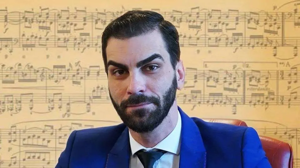 Primarul Craiovei se dezice de şeful Filarmonicii: "glonţ în cap", greşeală de exprimare