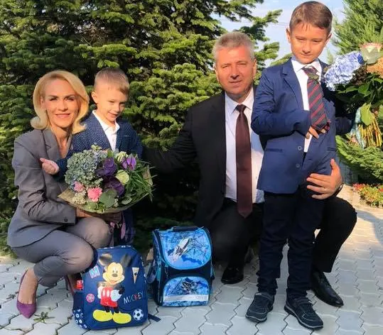 Gabriela Firea şi Florentin Pandele, fotografii inedite din prima zi de şcoală