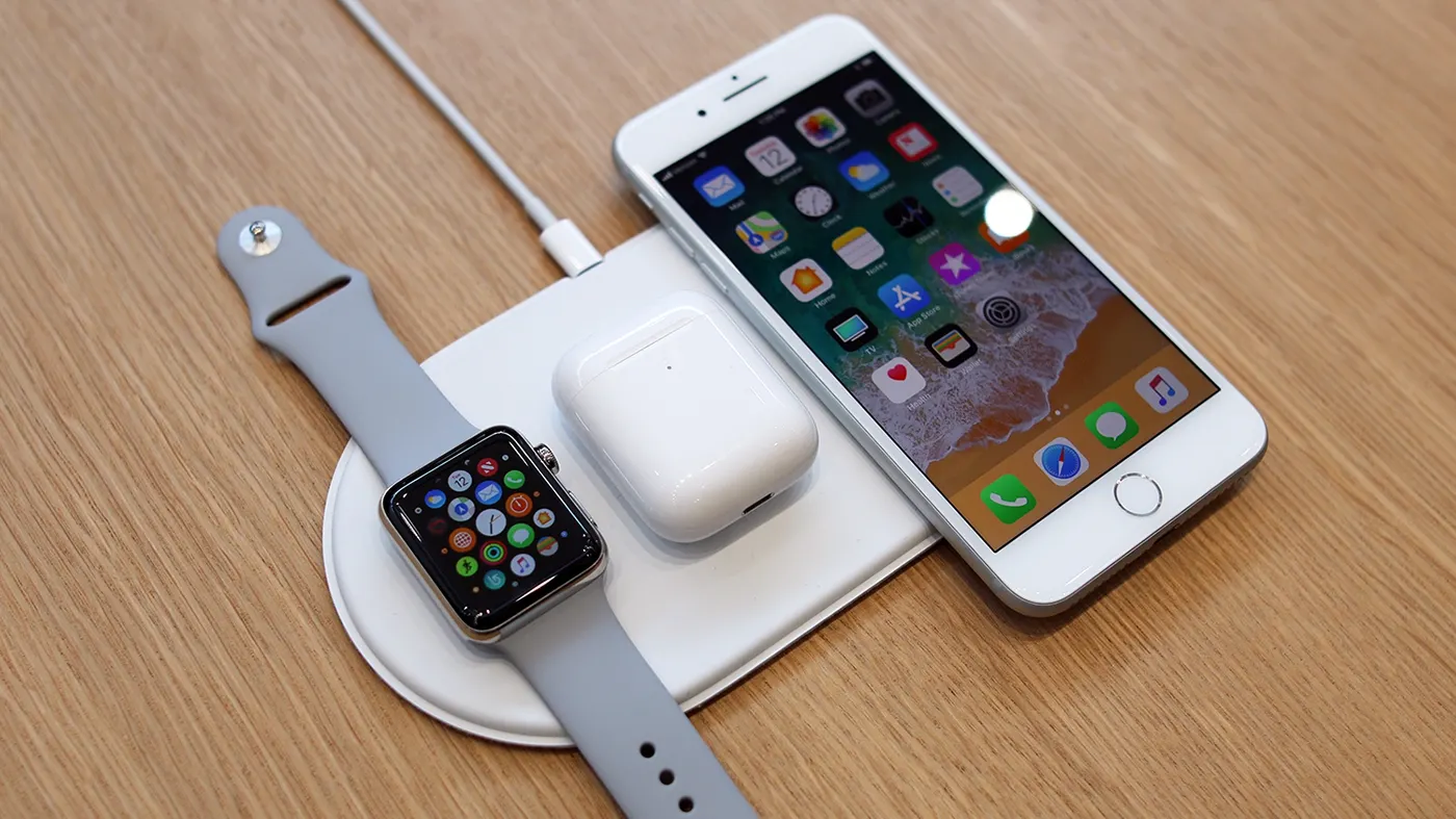 APPLE lansează noi modele de telefoane. Ce aduce nou compania