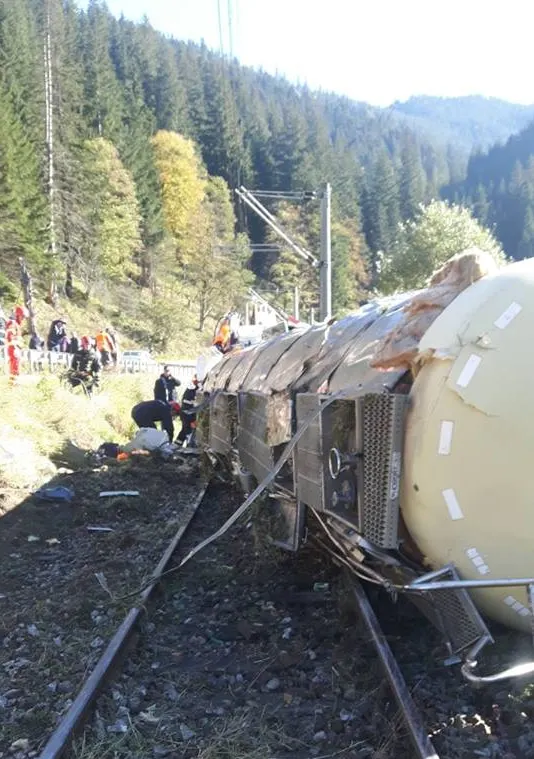 UPDATE: Trafic feroviar între Moldova şi Ardeal a fost redeschis