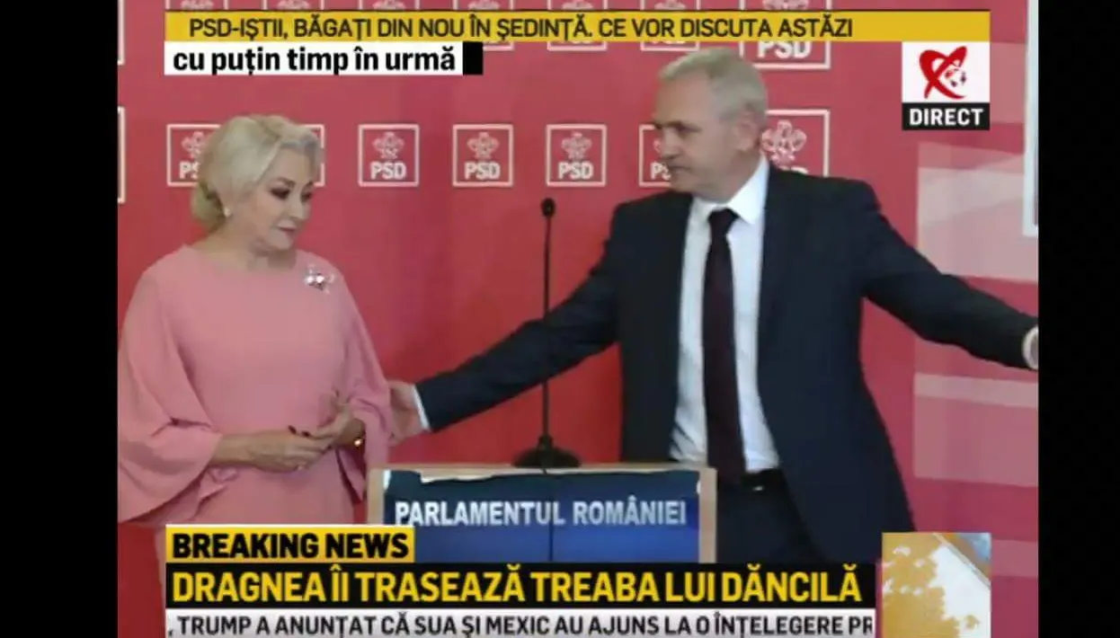 Dragnea o confiscă pe Dăncilă din fața presei, după un moment stânjenitor: "Haideți!"
