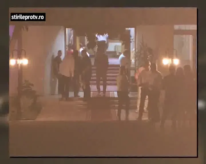 Ce făcea iubita lui Liviu Dragnea când șeful PSD era la restaurant