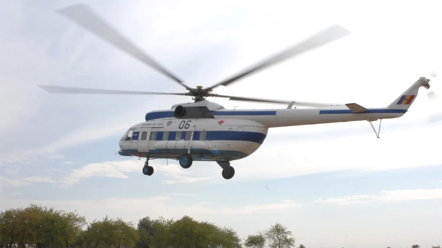 Elicopter moldovenesc, prăbușit în Afganistan. Sunt 12 morți