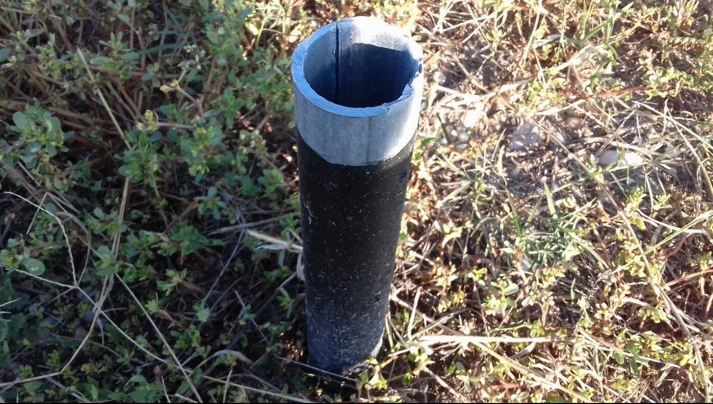 Hoţii de fier vechi au furat stâlpii indicatoarelor rutiere dintre Piteşti şi Slatina