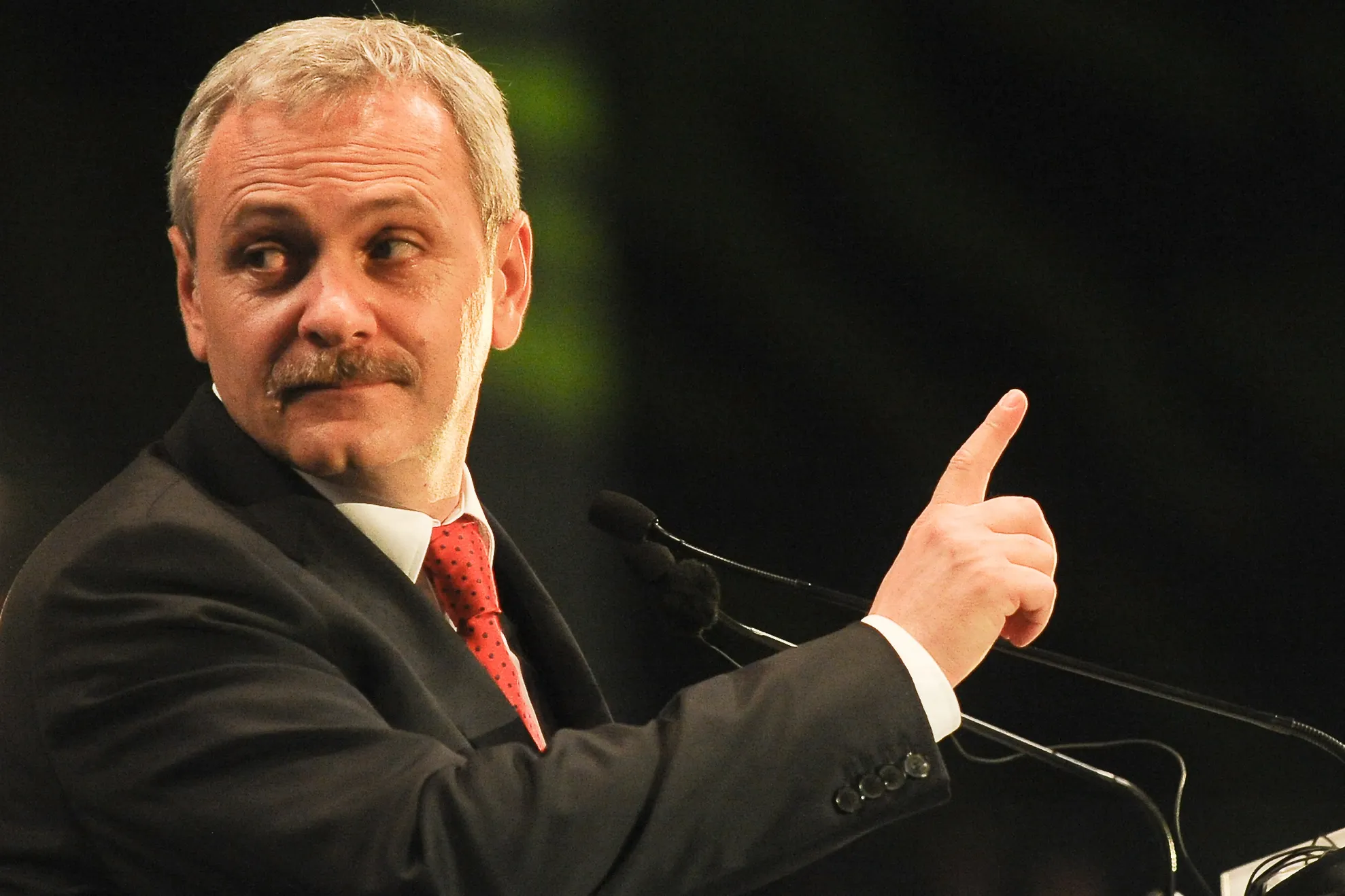 Firea: Îmi pare rău să o spun, dar relaţia cu Dragnea este tensionată