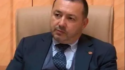 Rădulescu (PSD): Nu toţi din partid suntem tractorişti ajunşi vicepremieri. Unii suntem burghezi