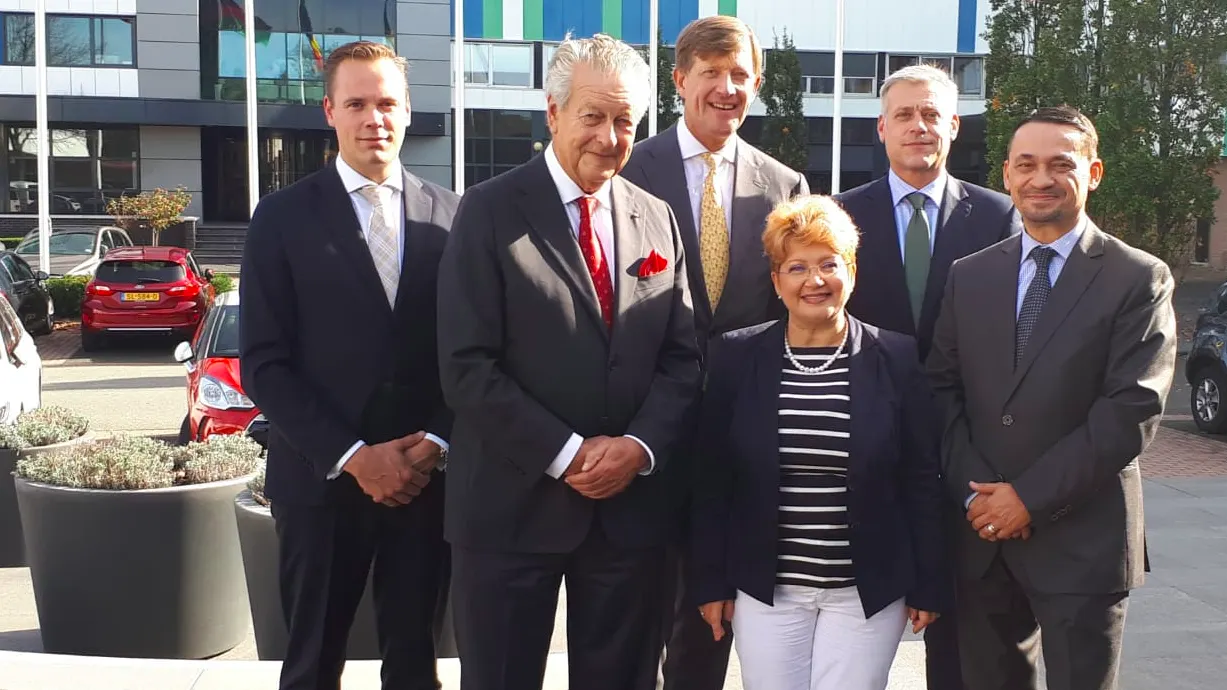 Ambasada României în Olanda face PR pentru Damen, care se bate pe 1,6 miliarde de euro la MApN