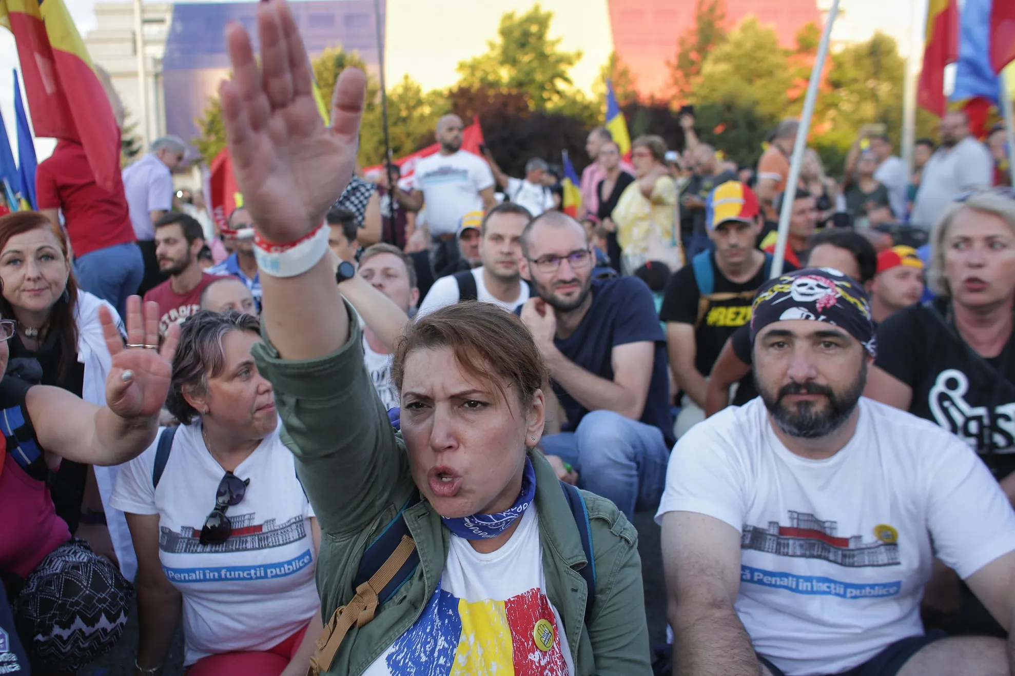 Instanța supremă a decis: adunările publice trebuie declarate în prealabil