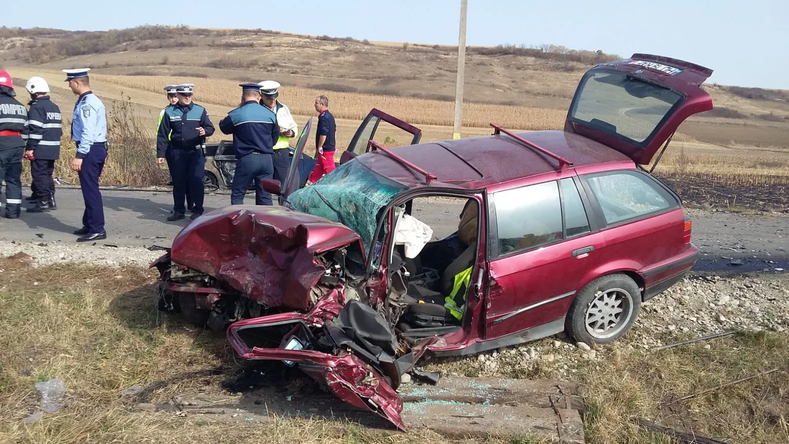 Accident cumplit în Mureş: O persoană a murit, iar alte 7 au fost rănite